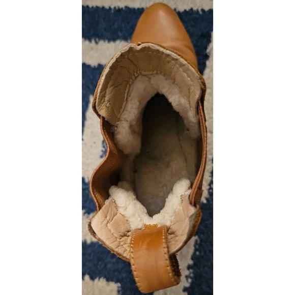 Rag & Bone New York Tan Slip on ankle Boots Fur lined size 36 (5.5 Woman) - Picture 10 of 16